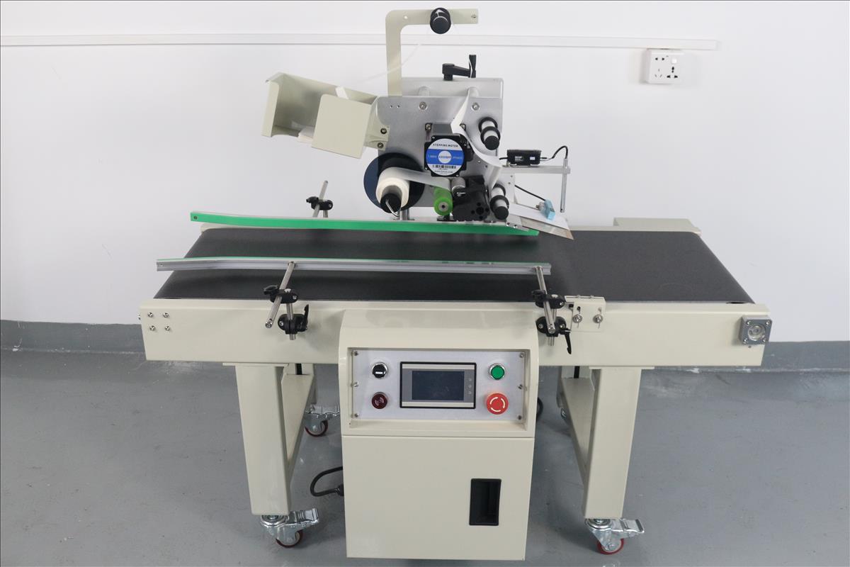 圓瓶貼標(biāo)機(jī)貼標(biāo)不平整有氣泡怎么處理？